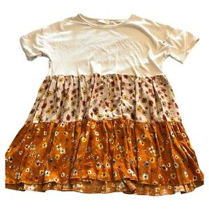 Cream and Orange Short Sleeve Color-Block Tee